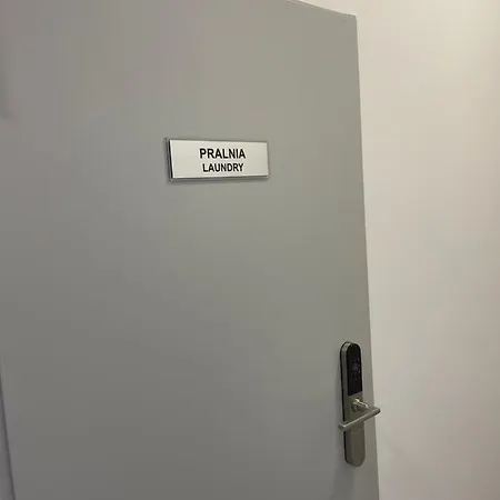 Krotoszynska 28 אכסניה